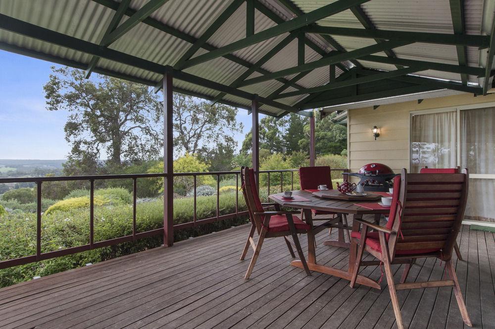 Shambhala Guesthouse Kangaroo Gully Dış mekan fotoğraf